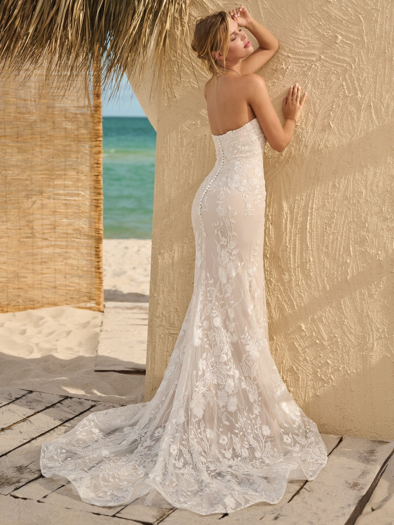 Mermaid lace gown nelly hotsell