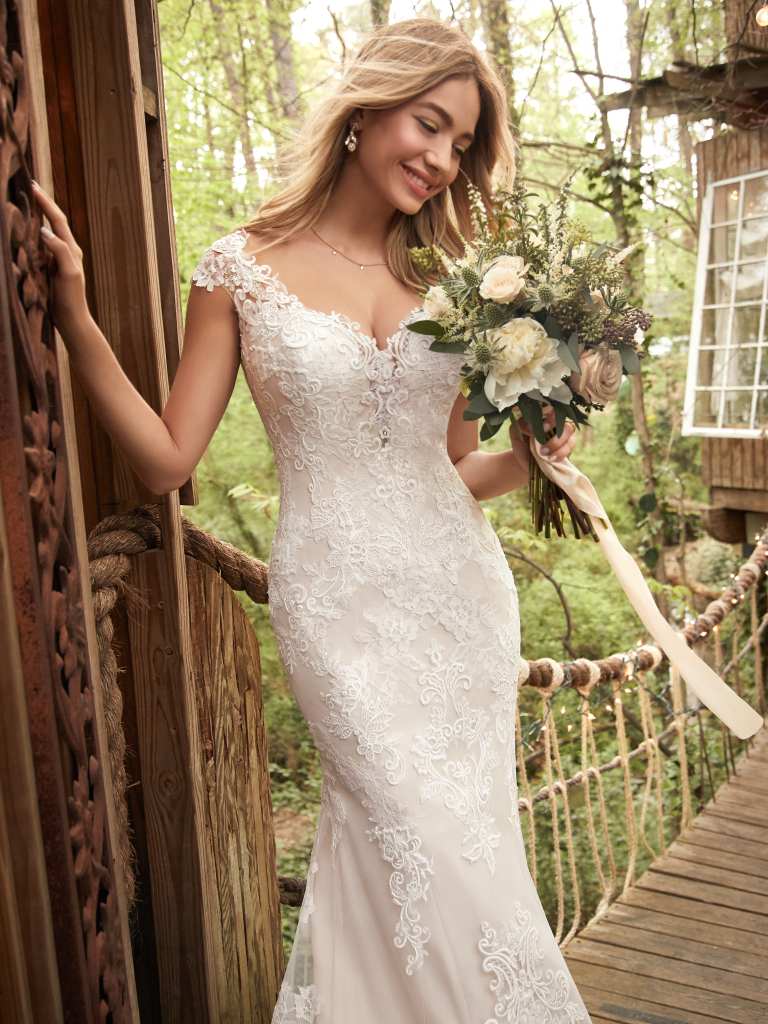 Daphne by Rebecca Ingram Bridal Closet